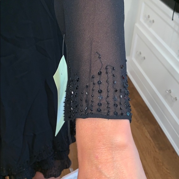 Dress - Picture 4 of 6